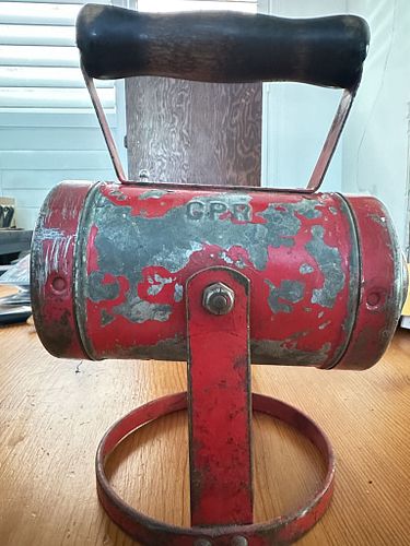 Lot #68 (1 of 8)