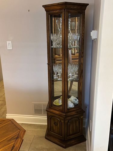 Lot #16 (1 of 8)