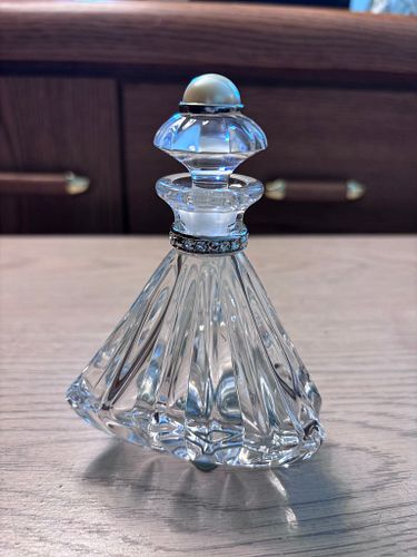 Lot #422 (1 of 4)
