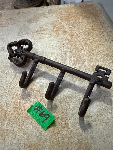 Lot #69 (1 of 1)