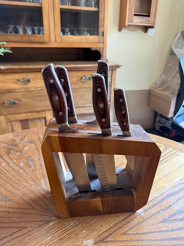 Lot #36 (1 of 8)