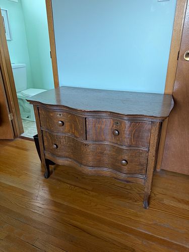Lot #63 (1 of 8)