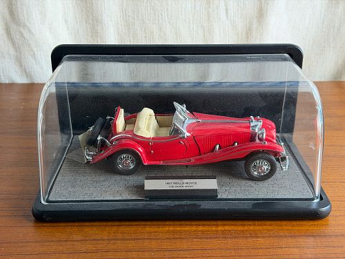 Lot #326 (1 of 8)