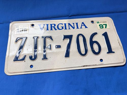 Lot #27 (1 of 4)