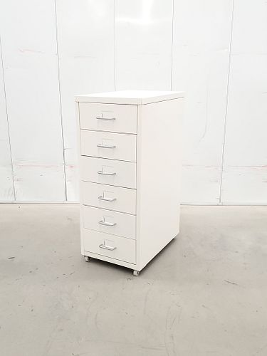 Lot #514 (1 of 9)