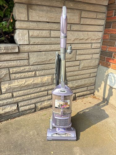 Lot #24 (1 of 13)