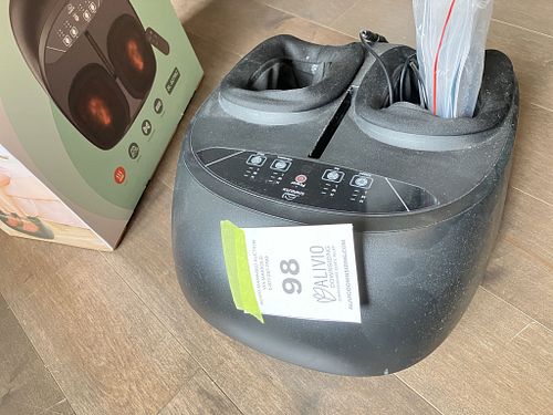Lot #98 (1 of 4)
