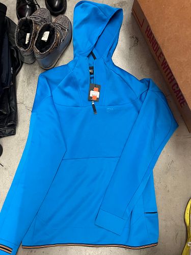 Lot #33 (1 of 4)