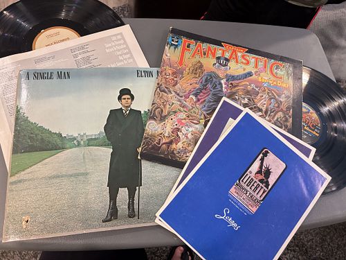 Lot #102 (1 of 4)