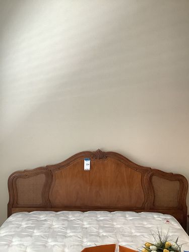 Lot #354 (1 of 7)