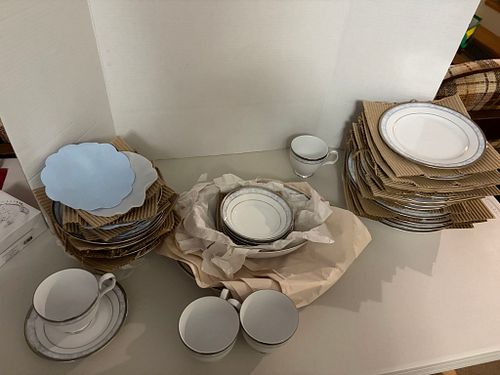 Lot #54 (1 of 7)
