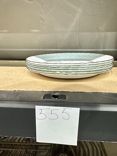 Lot #555 (1 of 5)