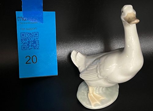 Lot #20 (1 of 14)