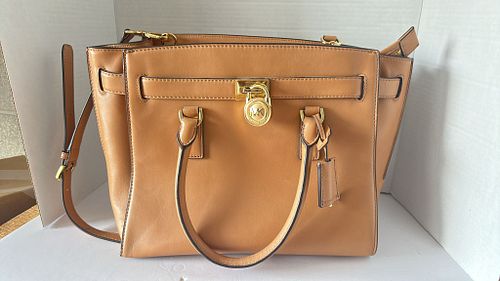 Lot #106 (1 of 7)