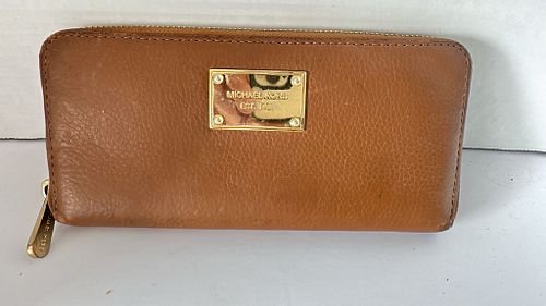 Lot #110 (1 of 5)