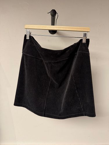 Lot #23 (1 of 4)