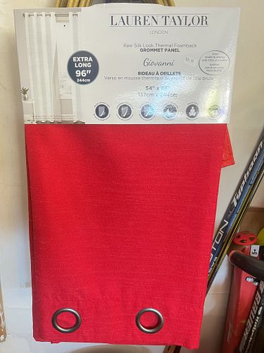 Lot #105 (1 of 5)