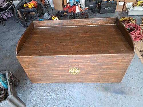 Lot #115 (1 of 9)