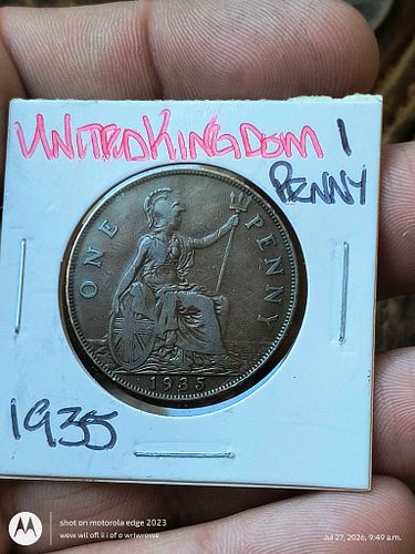 Lot #25 (1 of 4)