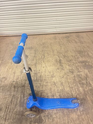 Lot #38 (1 of 7)