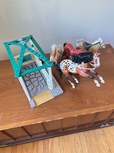 Lot #4 (1 of 5)