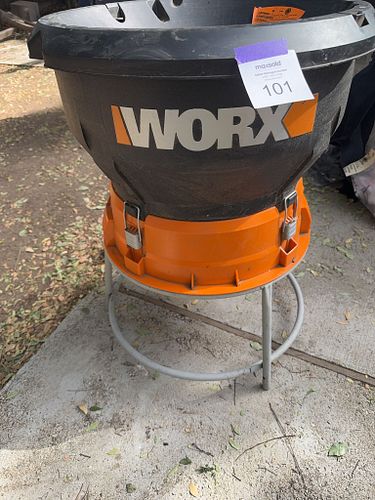 Lot #101 (1 of 12)
