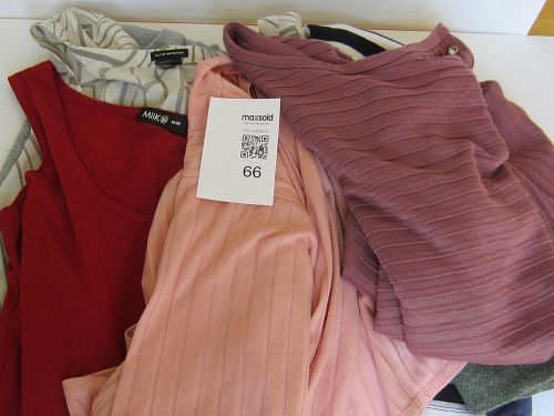Lot #66 (1 of 20)