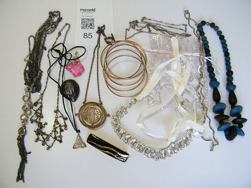 Lot #85 (1 of 10)