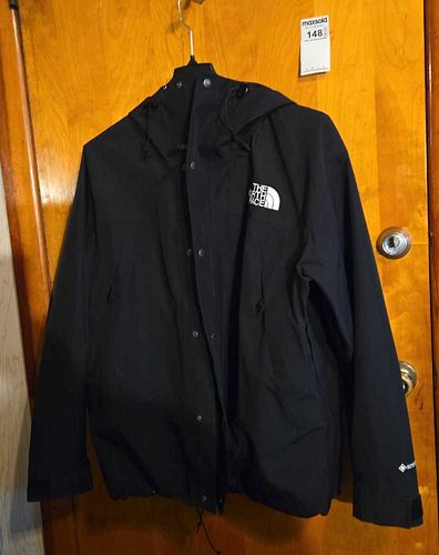 Lot #148 (1 of 9)