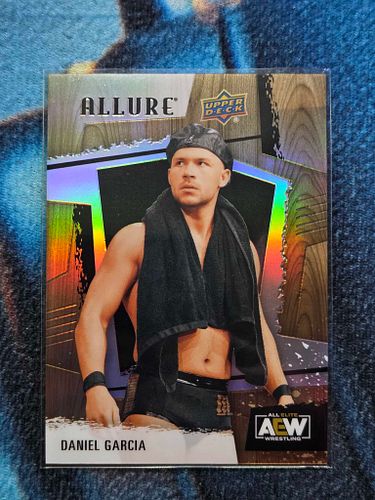 Lot #10 (1 of 3)