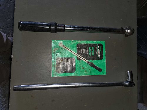 Lot #23 (1 of 7)