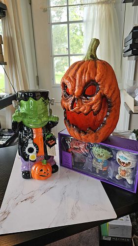 Lot #24 (1 of 13)