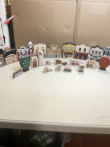 Lot #16 (1 of 9)