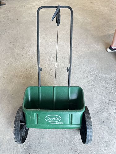Lot #29 (1 of 3)