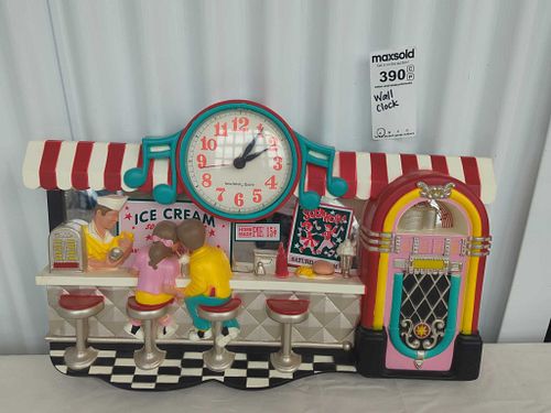 Lot #390 (1 of 7)