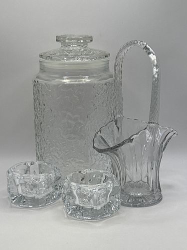 Lot #50 (1 of 7)