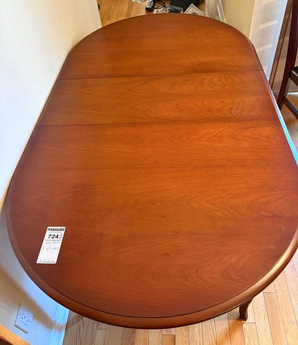 Lot #724 (1 of 12)