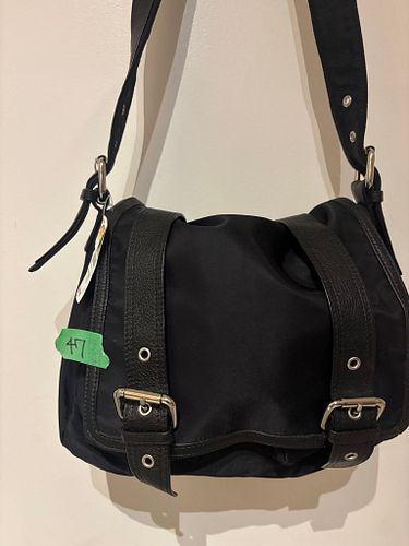 Lot #147 (1 of 4)