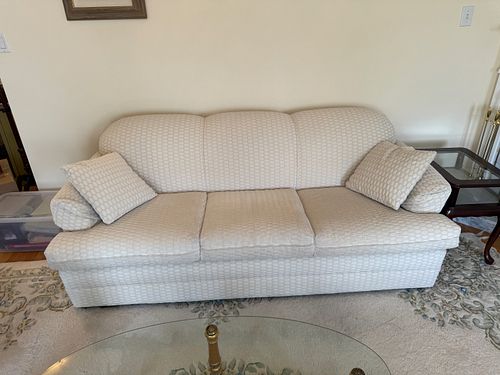 Lot #5 (1 of 8)