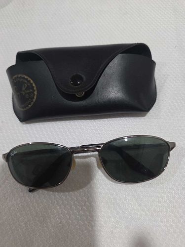 Lot #28 (1 of 5)