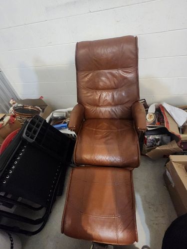 Lot #24 (1 of 7)