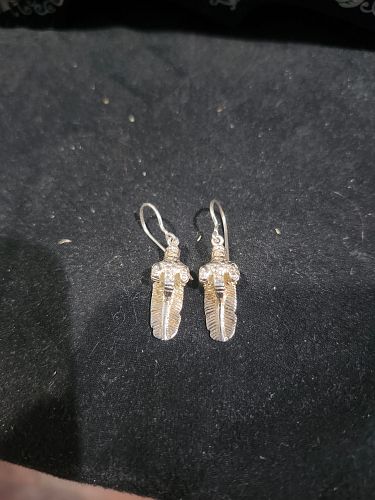 Lot #47 (1 of 4)