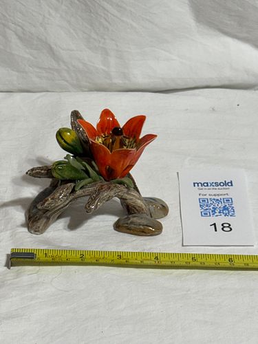 Lot #19 (1 of 7)