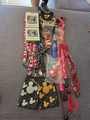 Lot #130 (1 of 8)