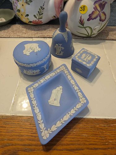 Lot #158 (1 of 8)