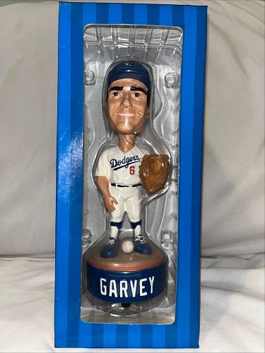 Lot #21 (1 of 3)