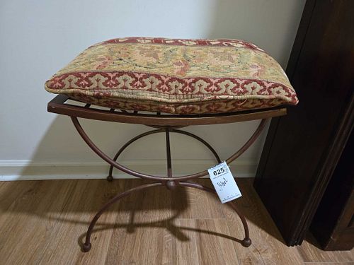 Lot #625 (1 of 6)
