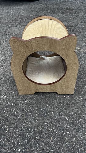 Lot #61 (1 of 8)