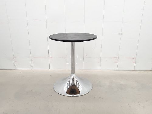 Lot #566 (1 of 8)