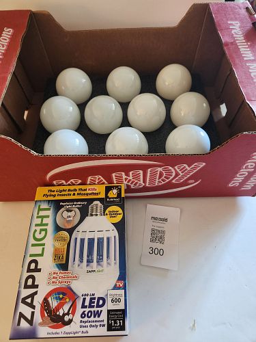 Lot #300 (1 of 4)